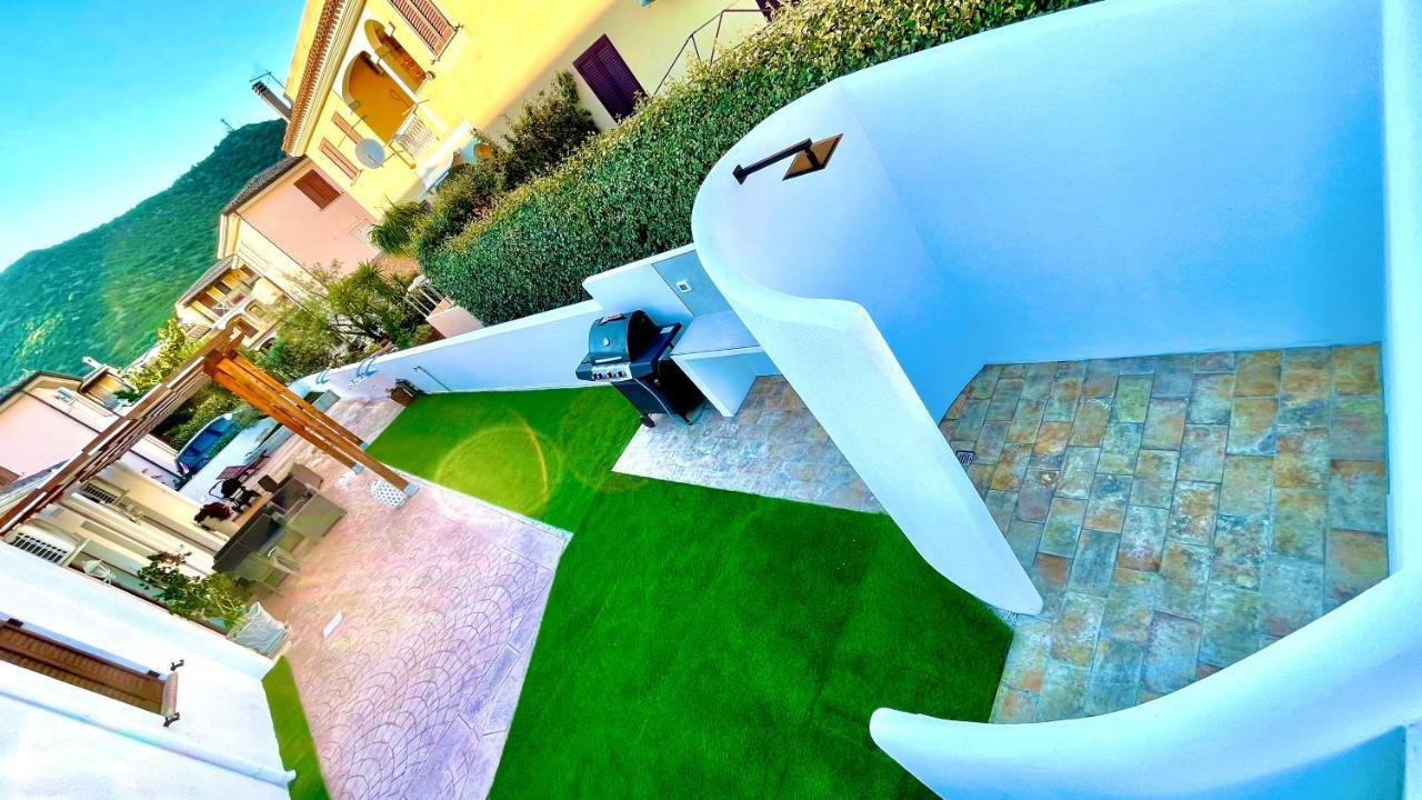 Апартаменты Le Residenze Del Mare Monolocale N2 Ла-Калетта Экстерьер фото